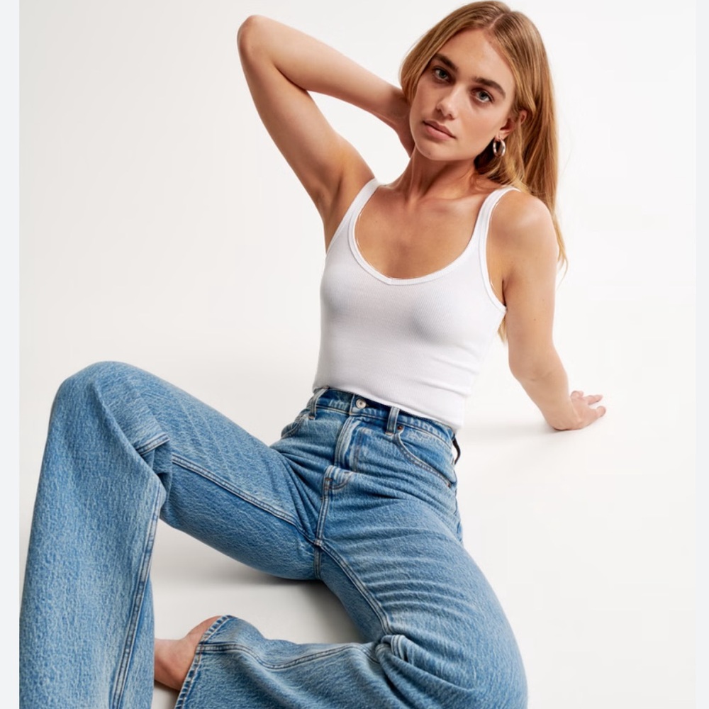 Abercrombie & Fitch Women's High Rise Jeans - Light Blue